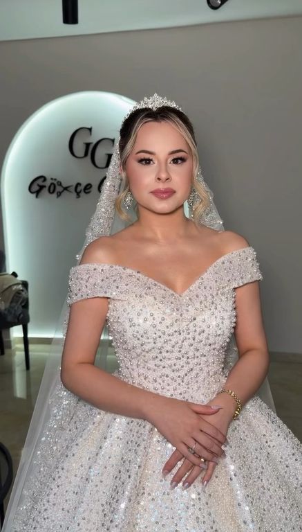 Gökçe Günbeyi Hair Makeup - 2609073