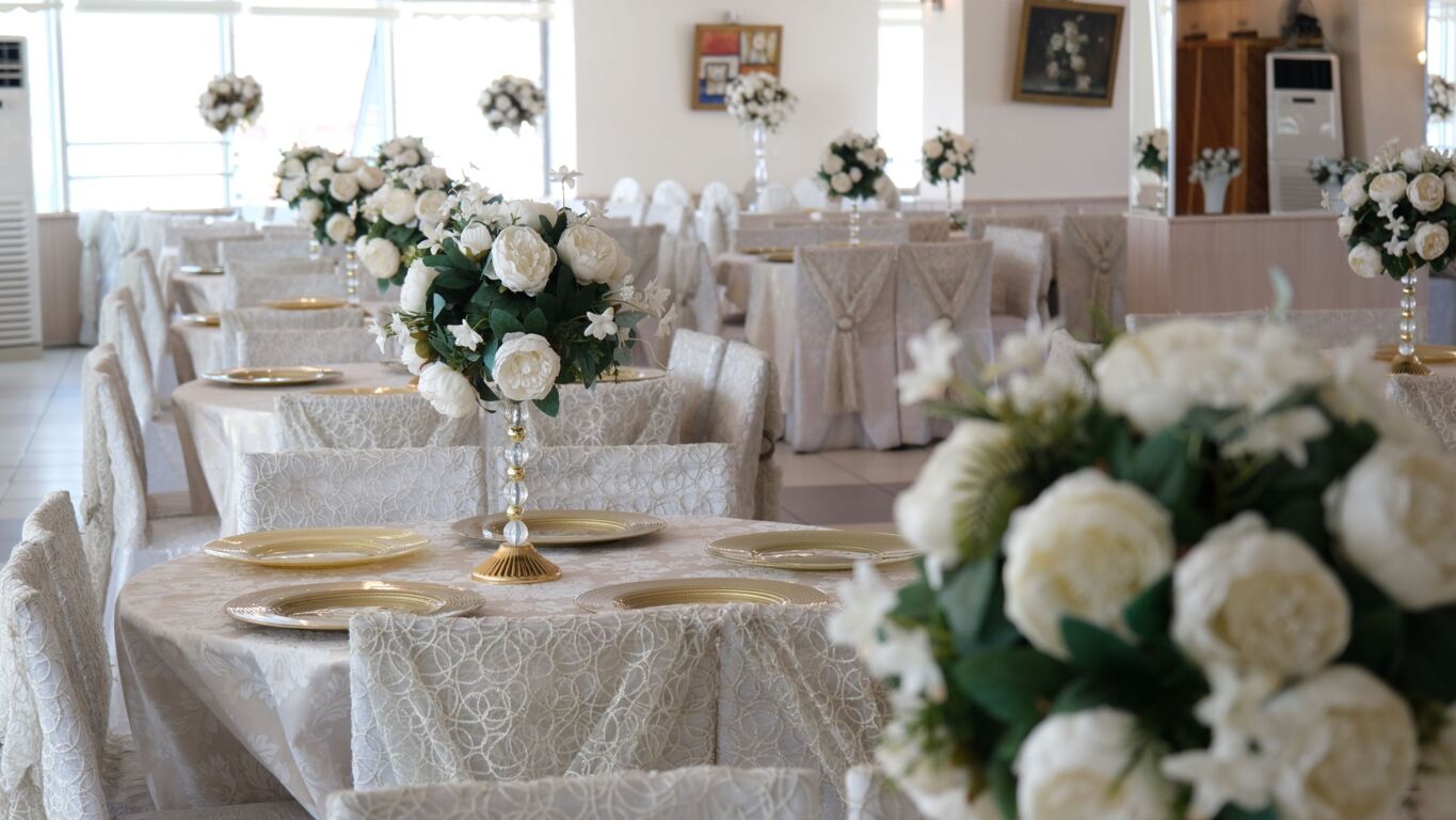 Beyaz Düğün Salonu
