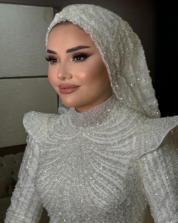 Dilara Aydoğan Makeup - 2609050