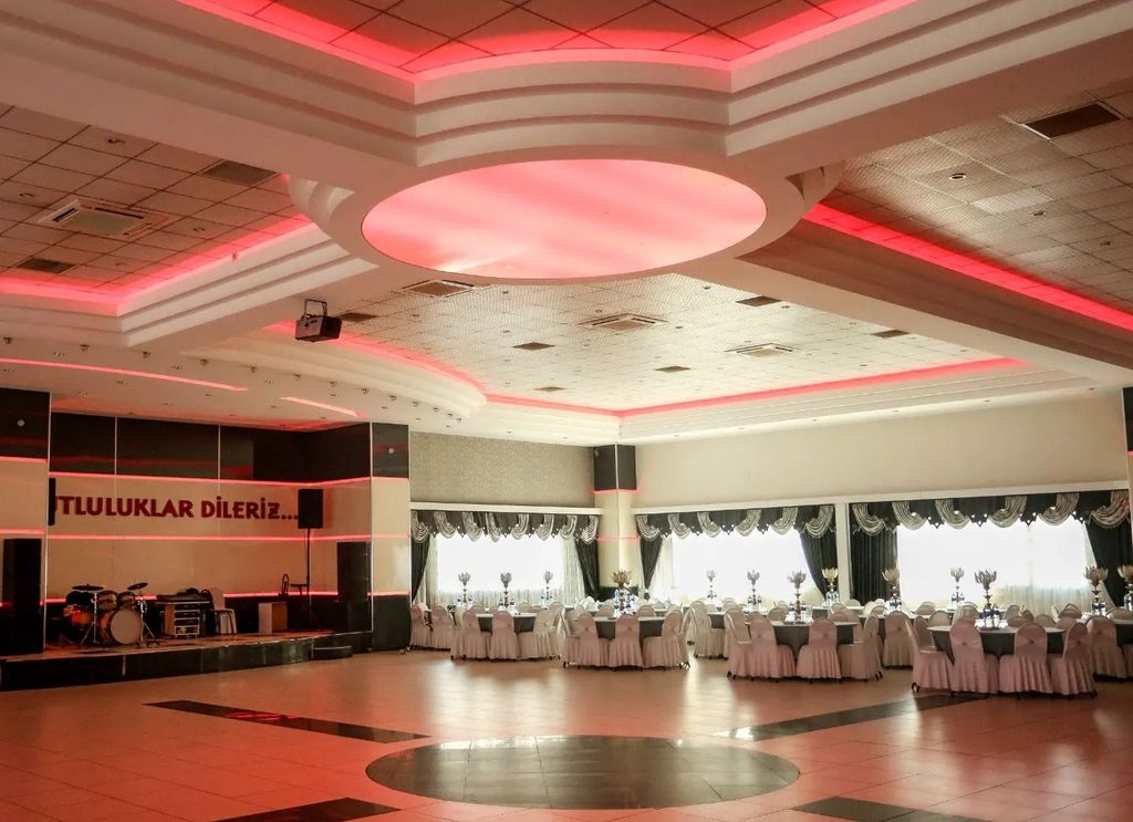 Bağlar Beyaz Saray Düğün Salonu