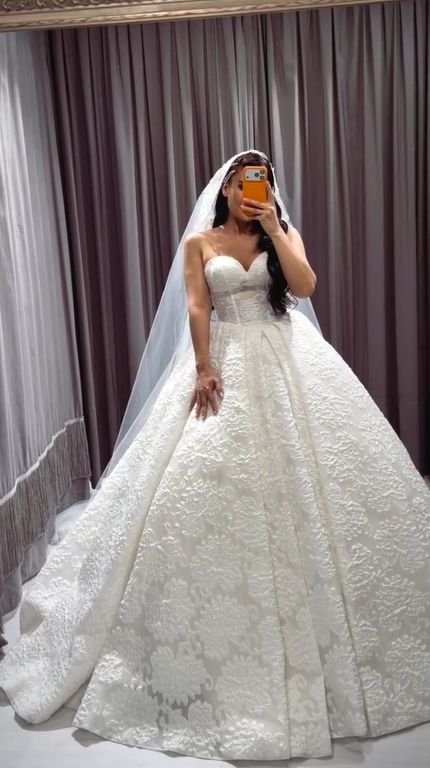 Aziz Demir Haute Couture - 2608744