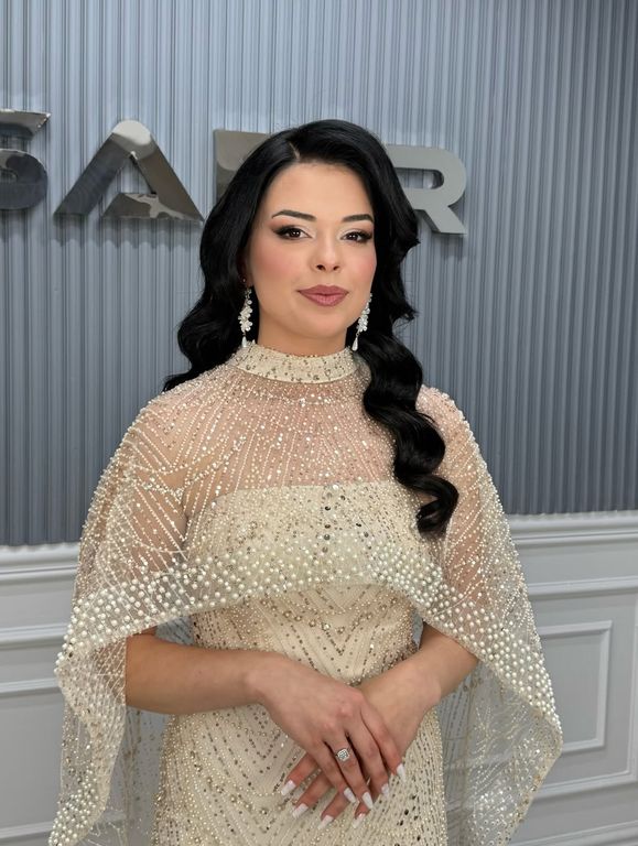 Safir Hair Makeup - 2608437