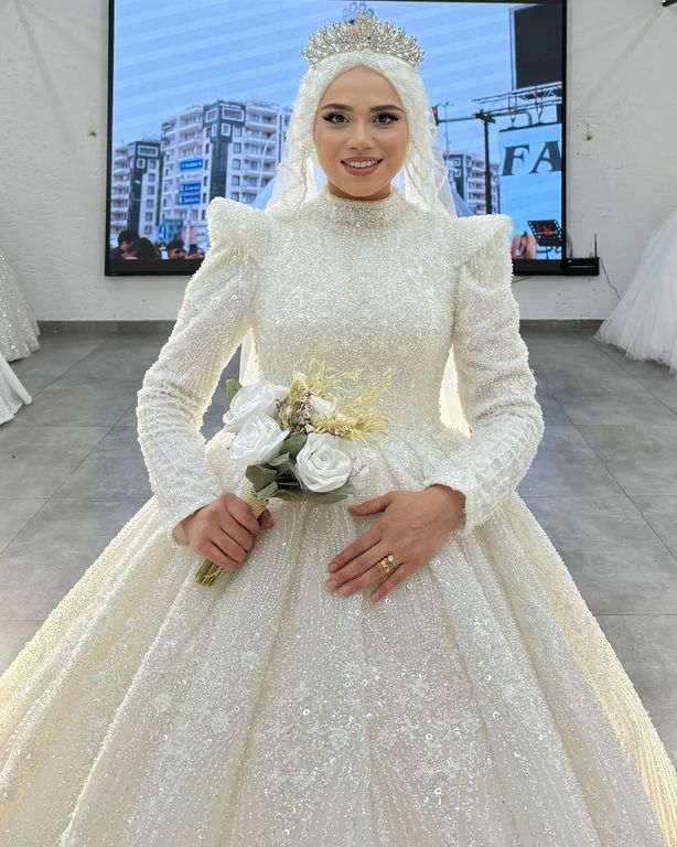 Safir Gelinlik