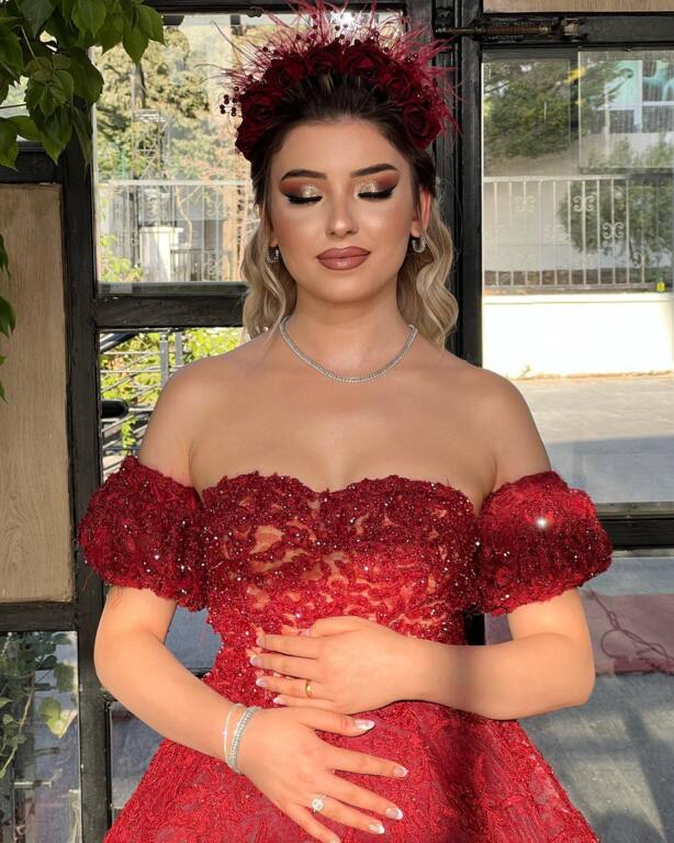 Şükriye & Sena Seyyar Makeup Stüdyo