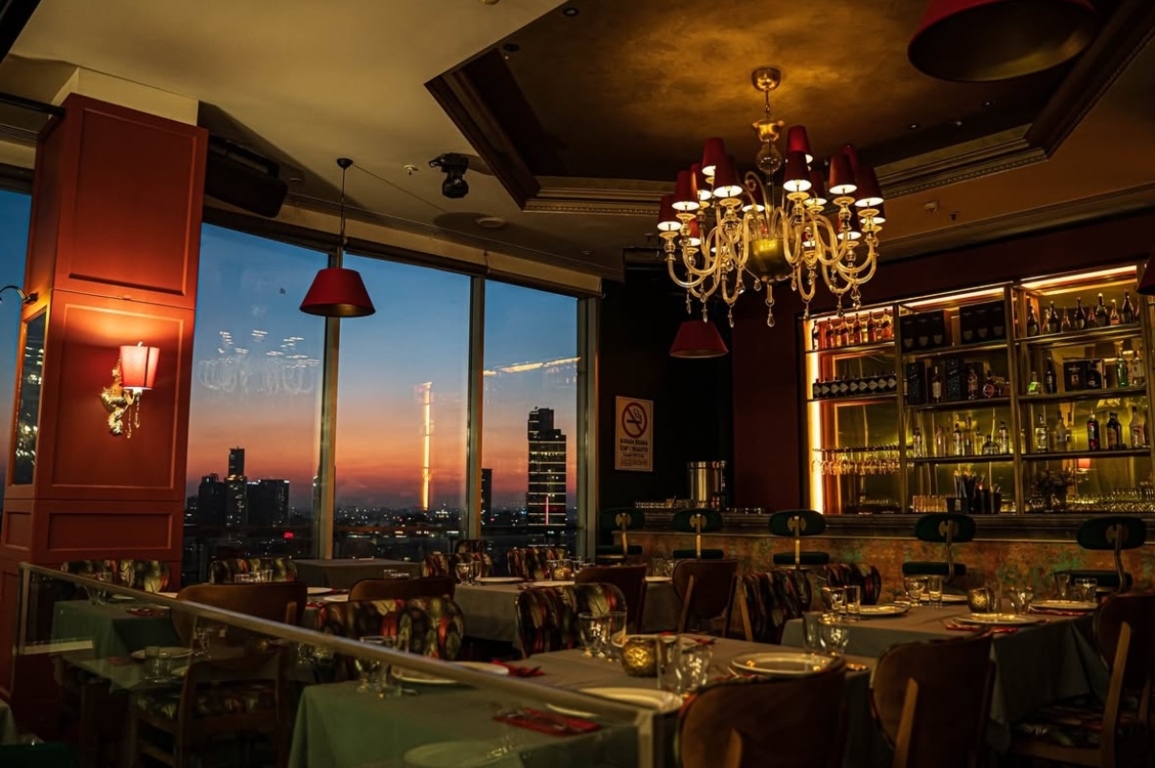 Queen Roof İstanbul In Dedeman