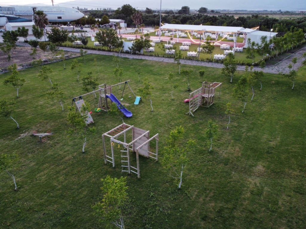 Hera Garden