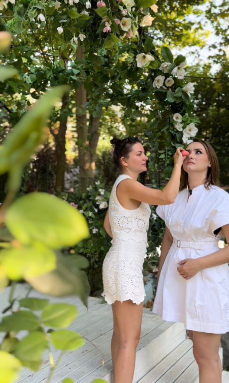 Bahar Gençtürk Make-Up Artist