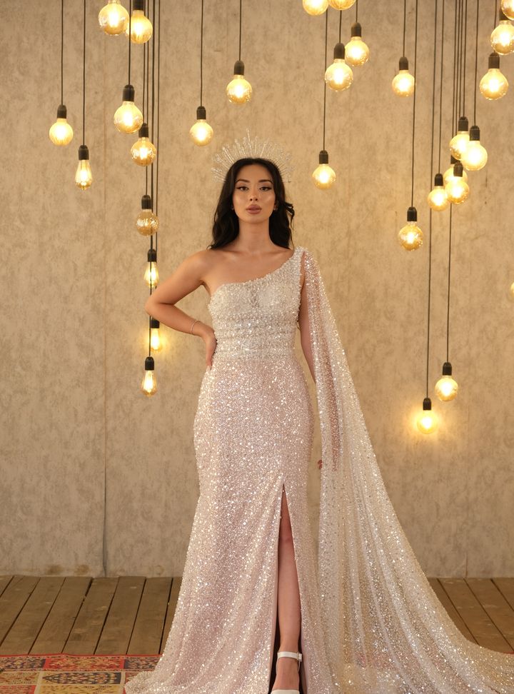 Tek Omuz Balık Gelinlik