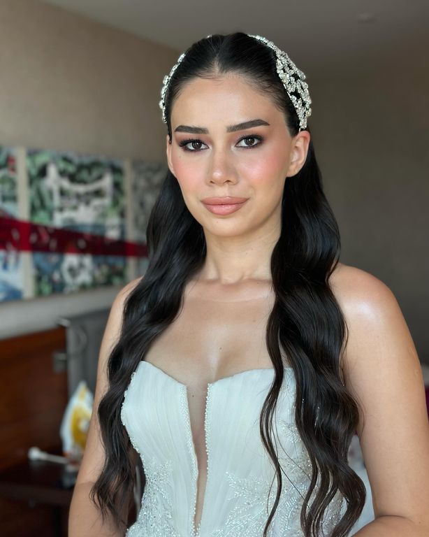 Deniz Yıldız Bride Hair Stylist - 2607964