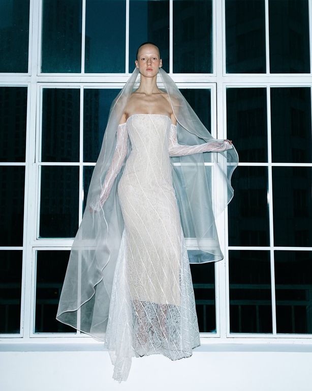 İla Bridal