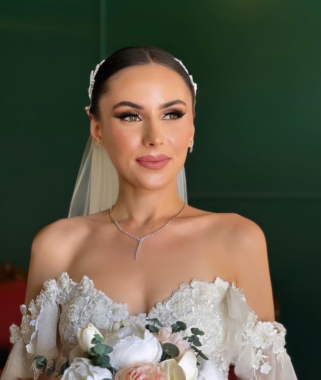 MNY Makeup Studio - 2606822