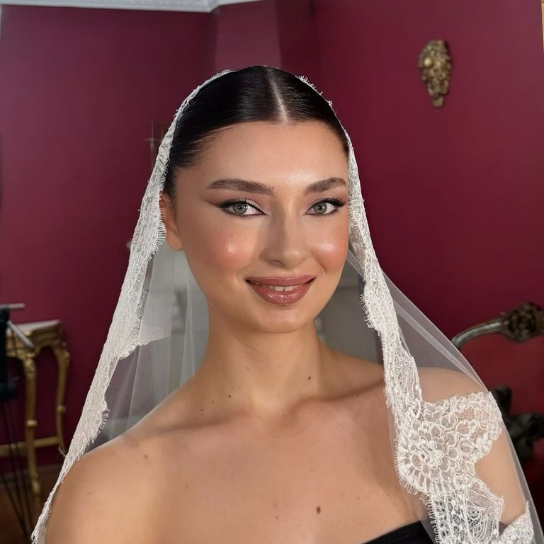 MNY Makeup Studio - 2606823