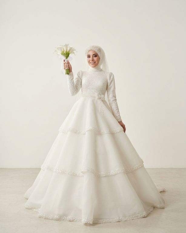 By Seçil Demir - 2606780