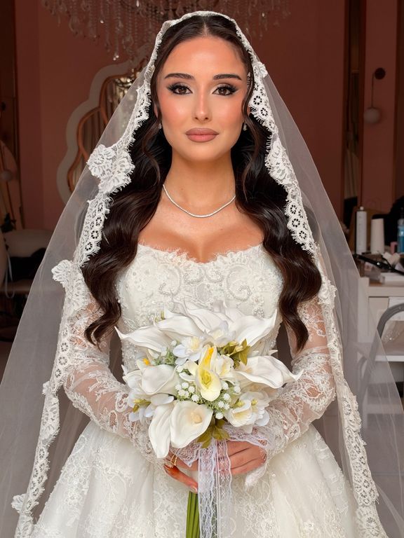 Arya Bektaş Pro Makeup Studio - 2606774