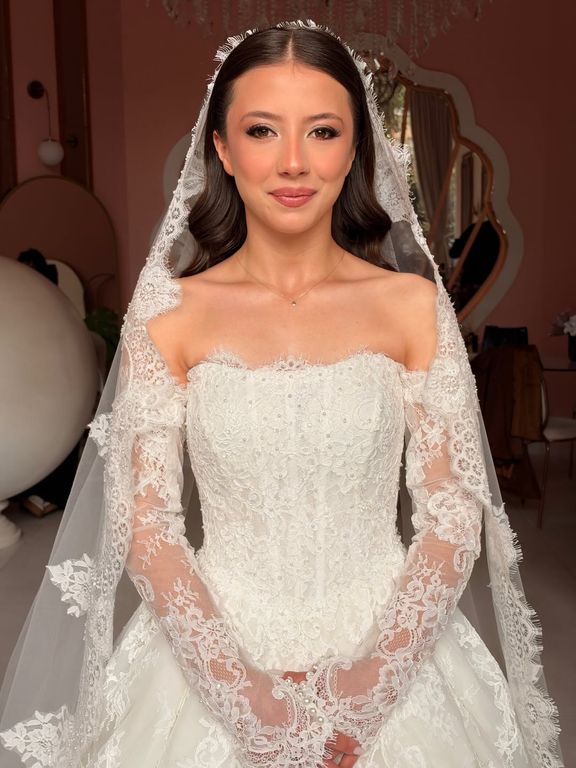Arya Bektaş Pro Makeup Studio - 2606769