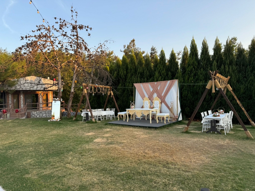 Çiçekli Garden