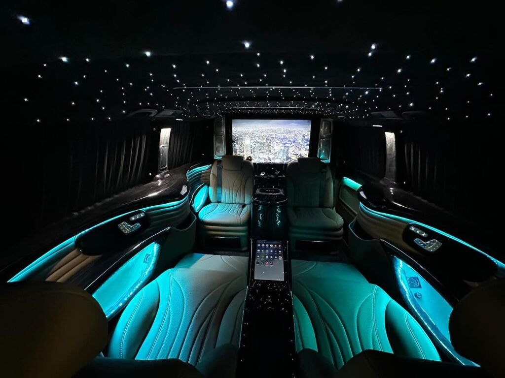 Umt Vip Luxury Car