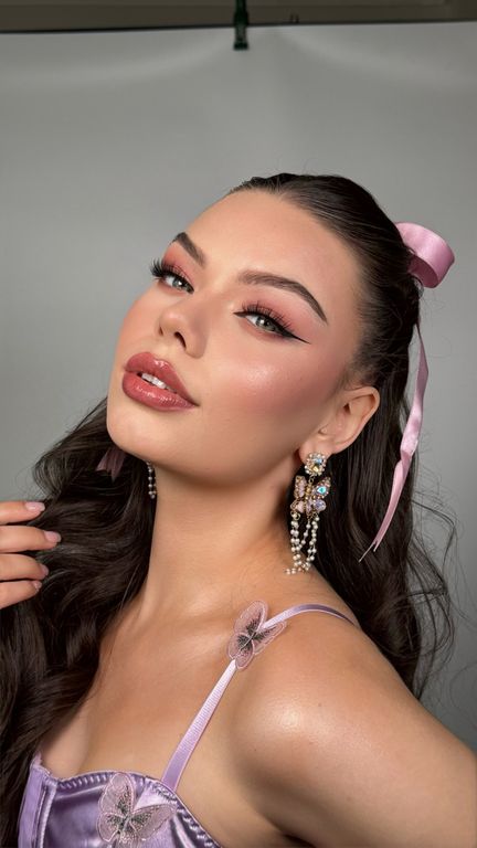 Semra Akdemir Makeup Studio