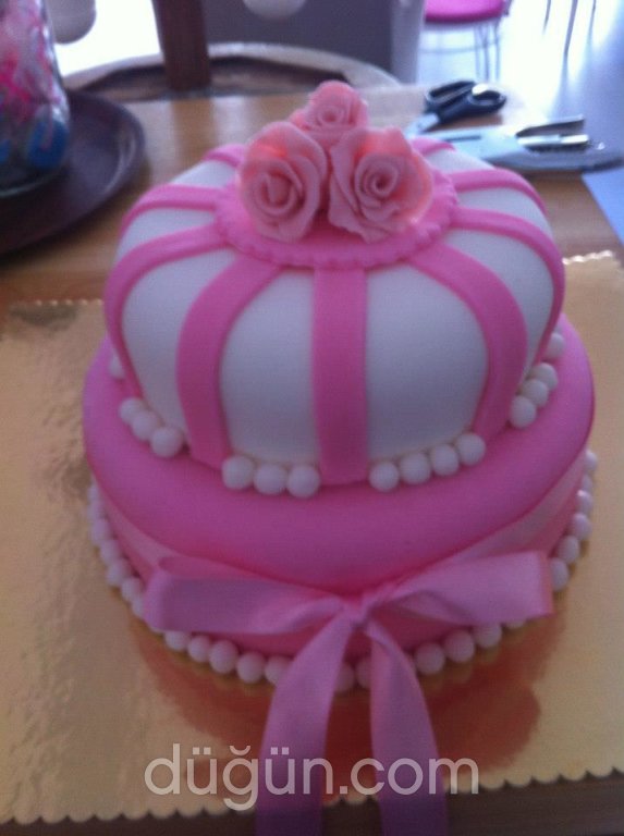 Pia Cake