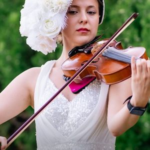 İrem Fırat Sahne Sanatları