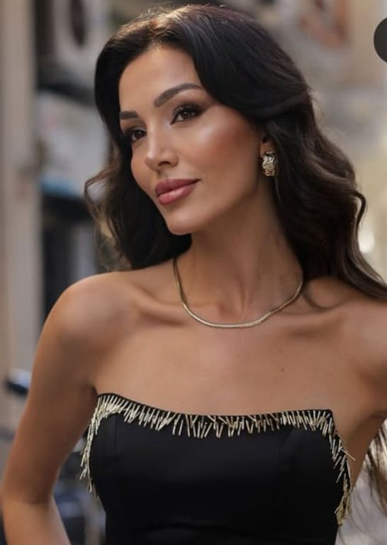 Özlem Karakoç Hair Make Up Artist