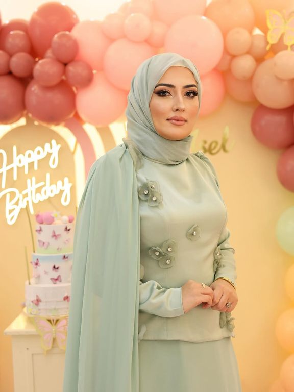 Özlem Karakoç Hair Make Up Artist