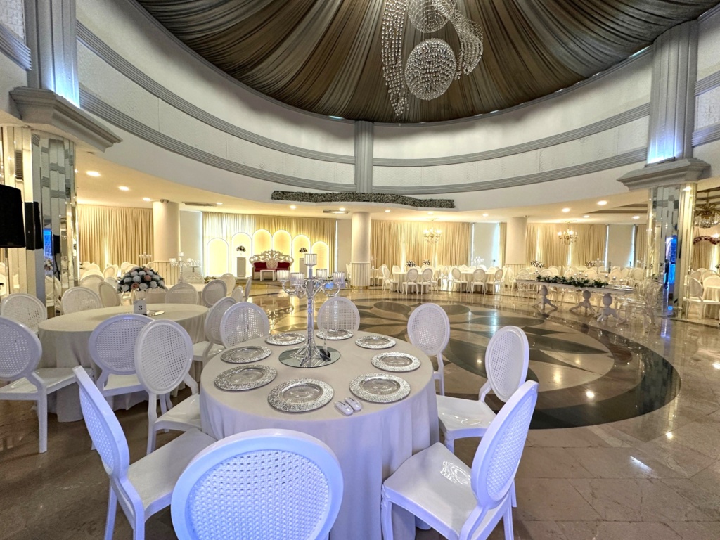 Asfor & Arus Balo Salonları