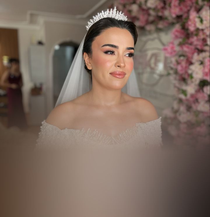 Ebru Yanılmaz Make Up Artist