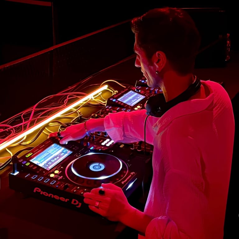 Dj Abdullah Taş