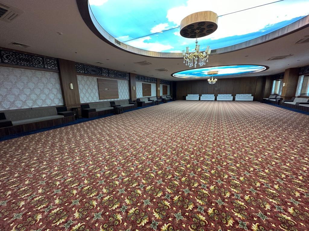 Onikiler Öğretmenevi