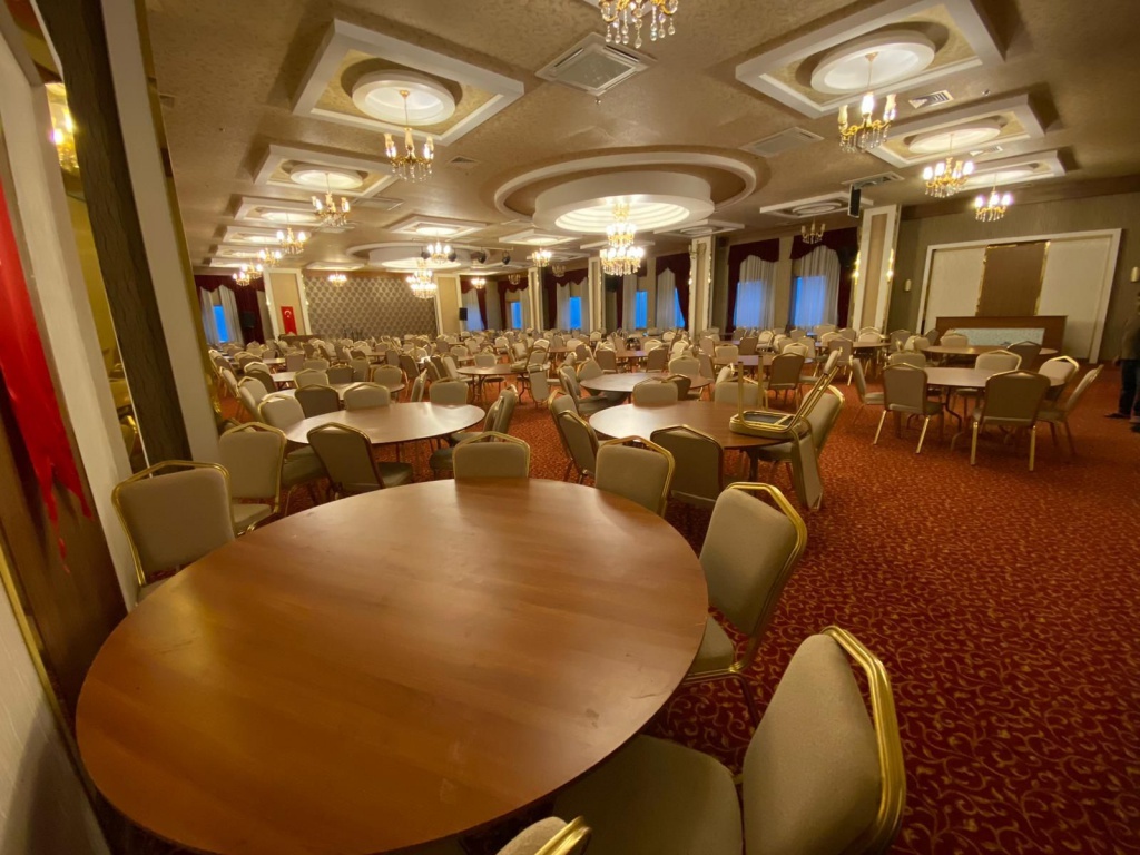 Onikiler Öğretmenevi