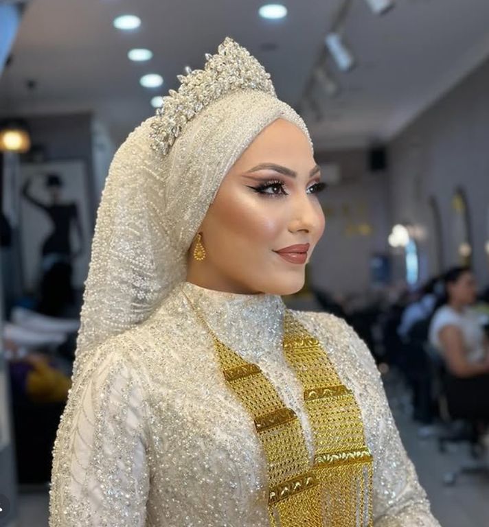 Kristal Gelinlik