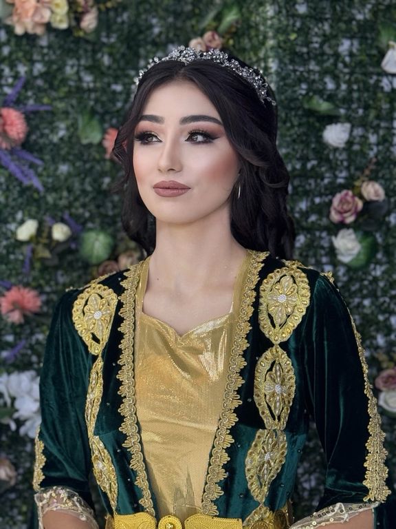 Asya Bayan Kuafor