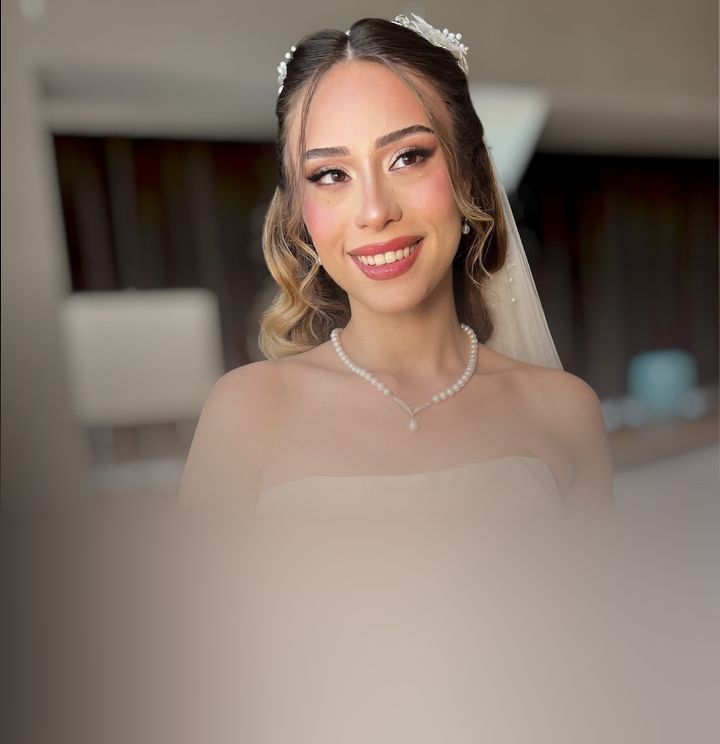 Yeliz Yeşim Makeup