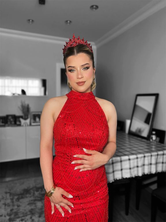Yeliz Yeşim Makeup