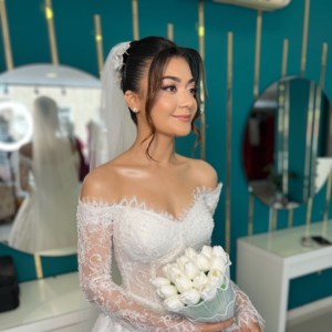 Yeliz Yeşim Makeup