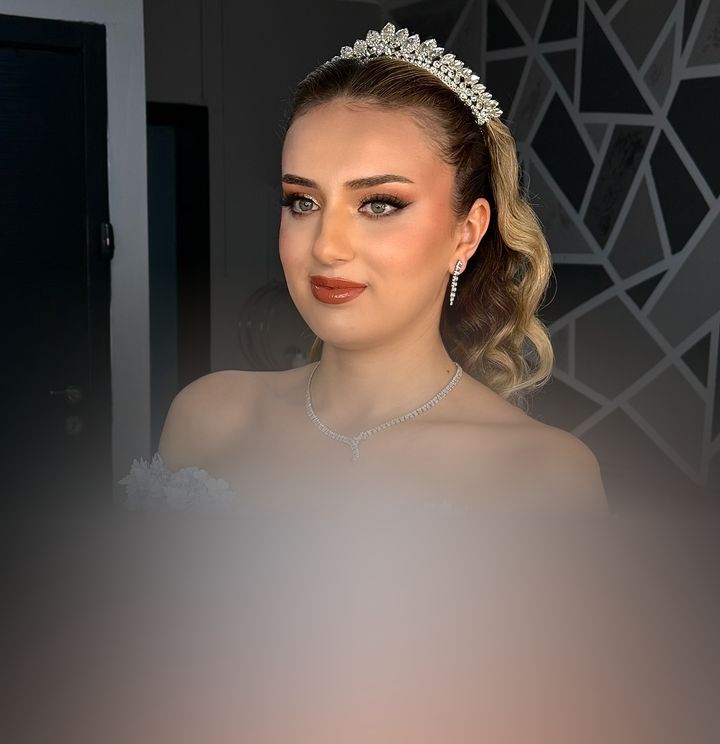 Vildan Önal Makeup Studio