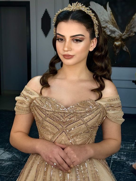 Vildan Önal Makeup Studio