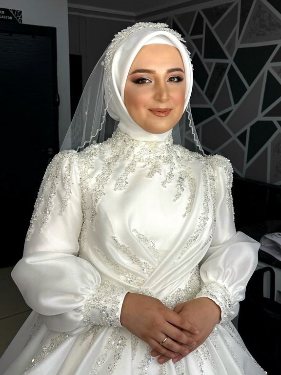 Vildan Önal Makeup Studio