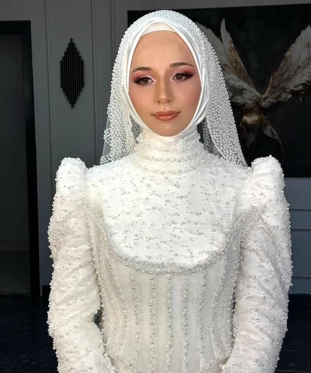 Vildan Önal Makeup Studio