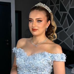 Vildan Önal Makeup Studio