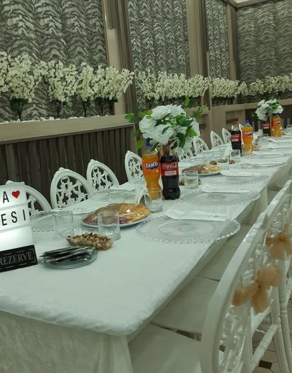 Osten Davet Evi