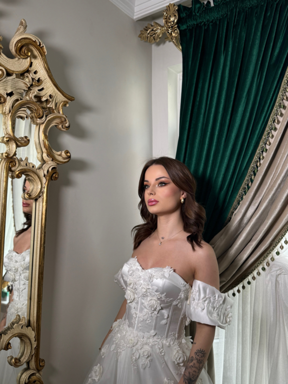 Deniz Sarafoğlu Makeup Studio