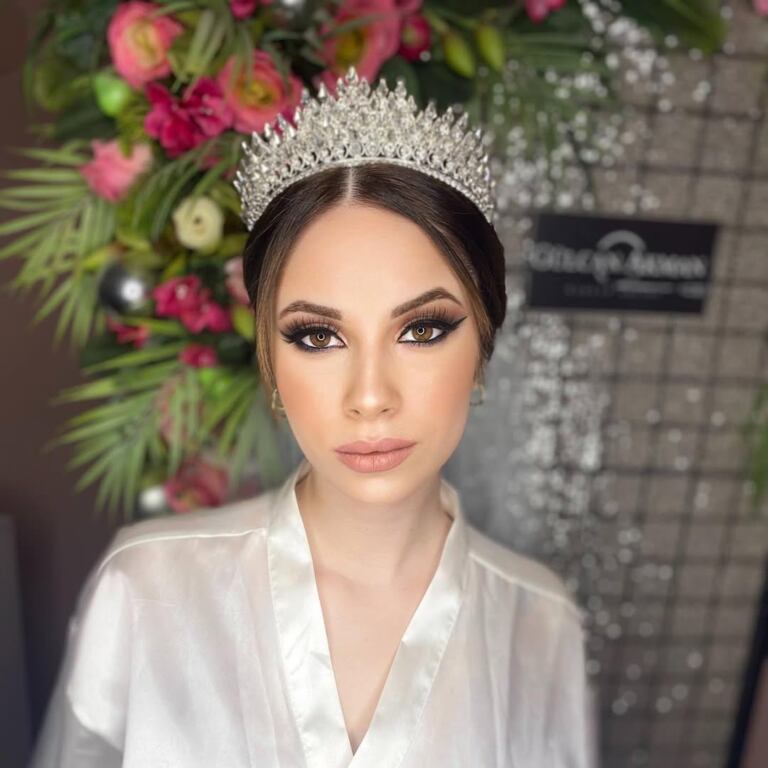 Deniz Sarafoğlu Makeup Studio