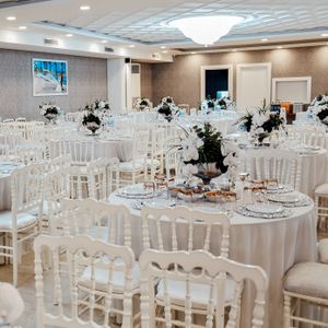 Salon S - Ela