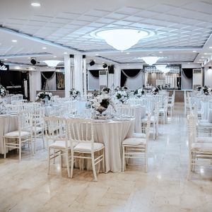 Salon S - Ela