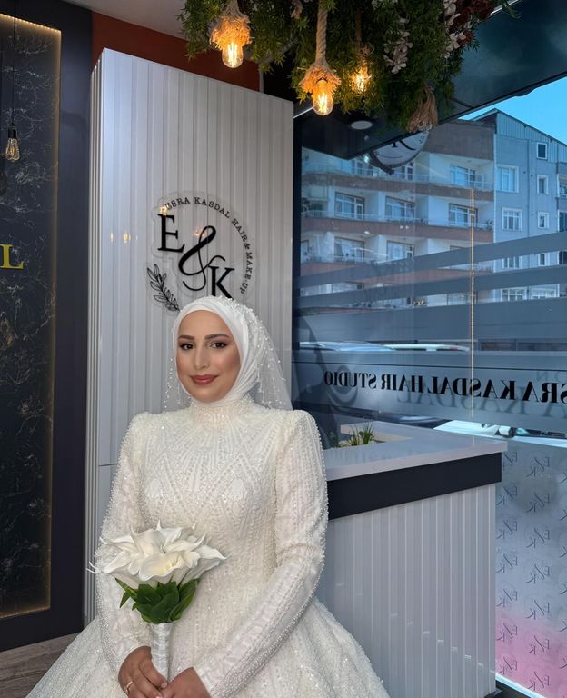 Salon Esra Kasdal
