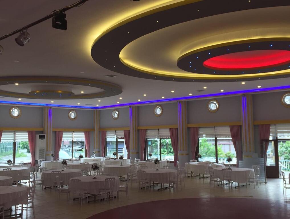 Beş Yıldız Düğün Salonu