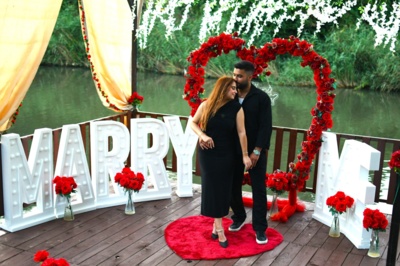 Göl Kenarı Evlilik Teklifi