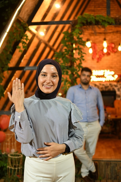 Göl Kenarı Evlilik Teklifi